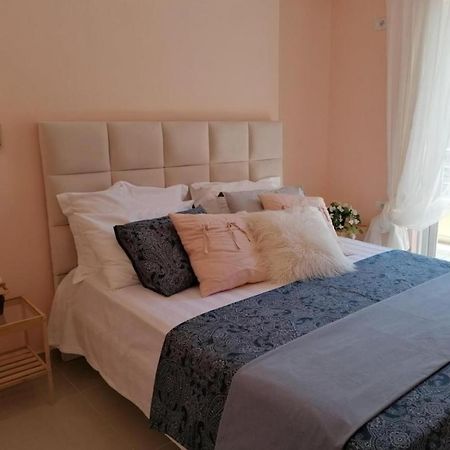 Marianna'S Luxury Apartment Sarandë Esterno foto