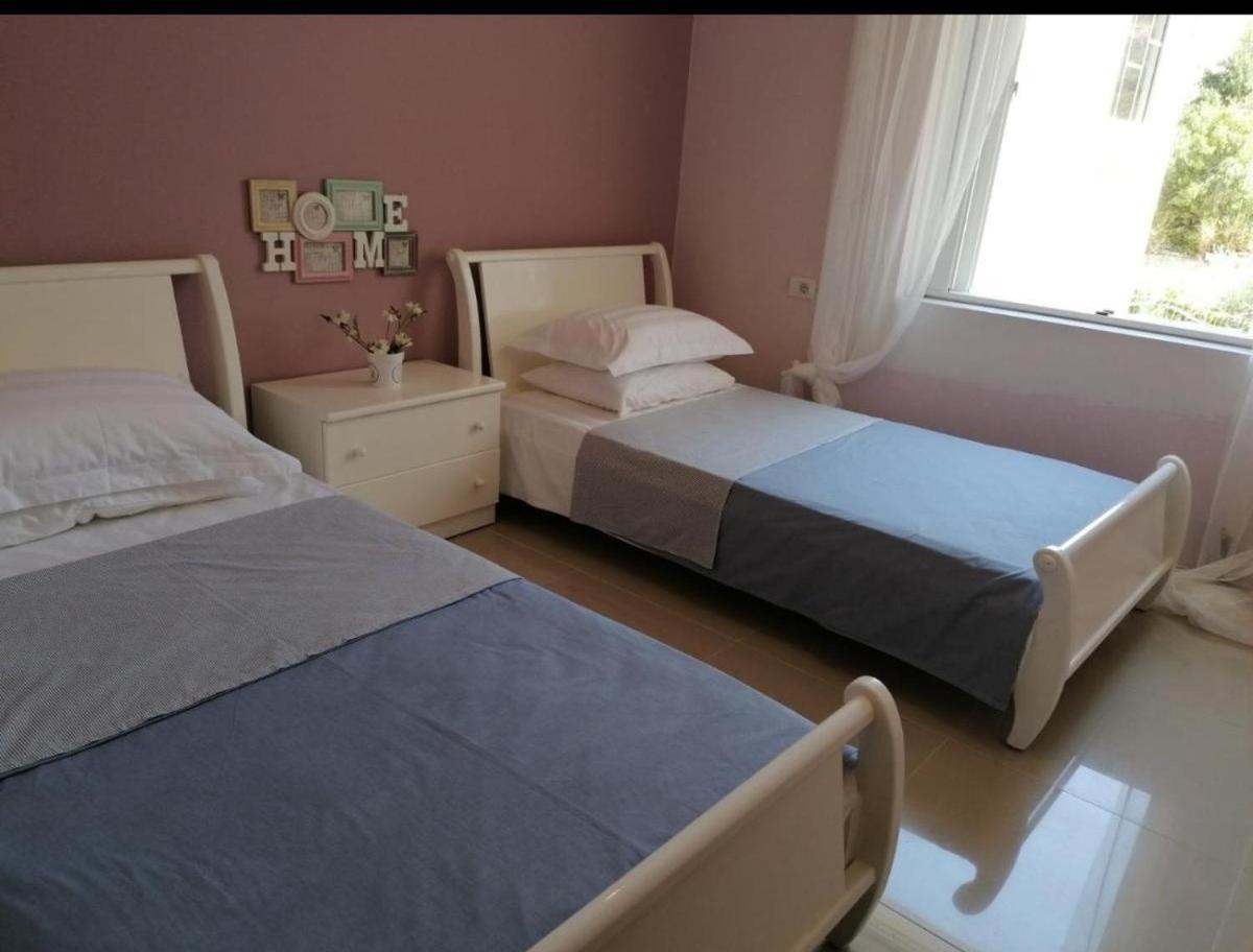Marianna'S Luxury Apartment Sarandë Esterno foto